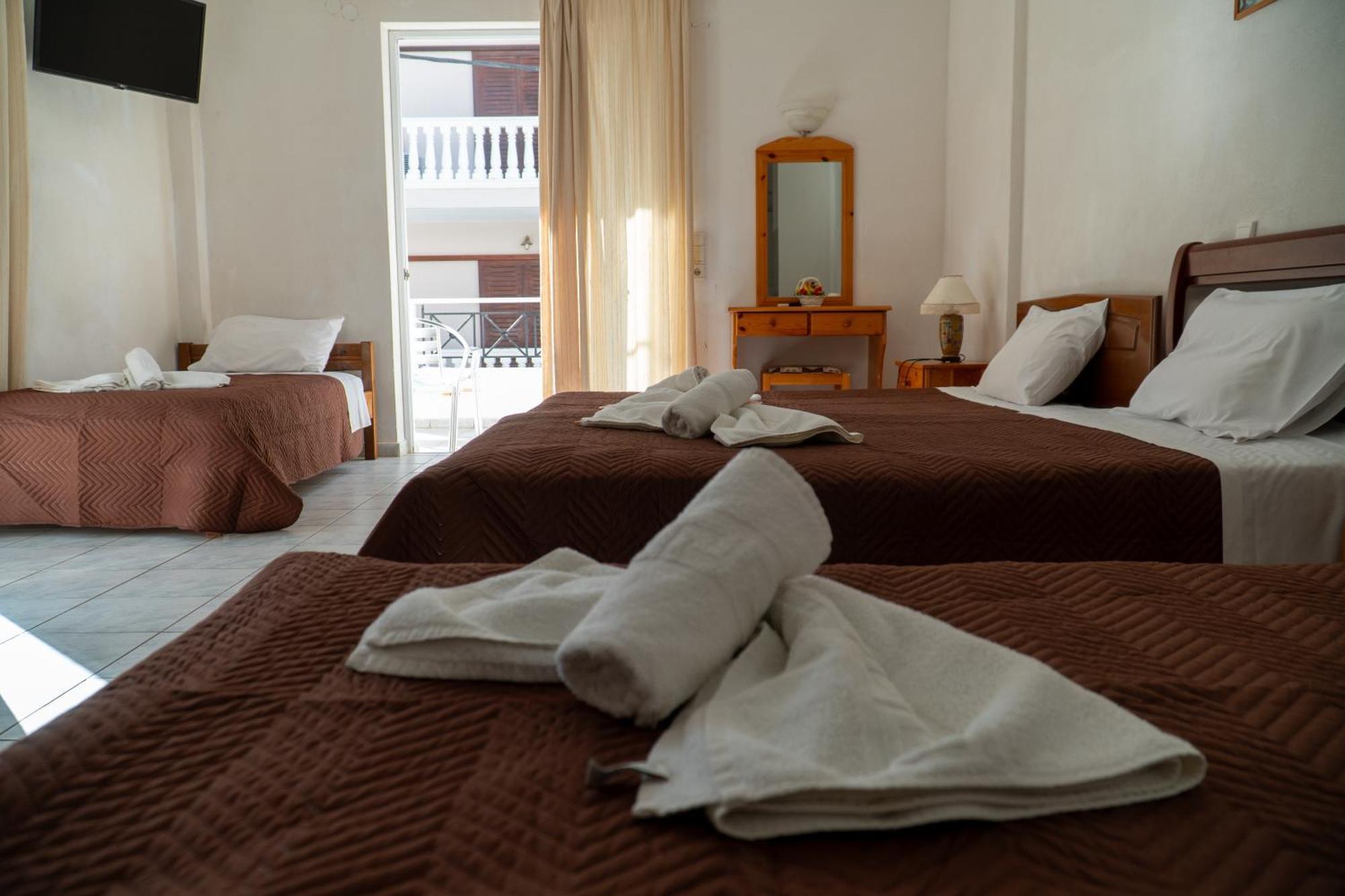 Pagona Hotel Лутра Едипсу Екстериор снимка